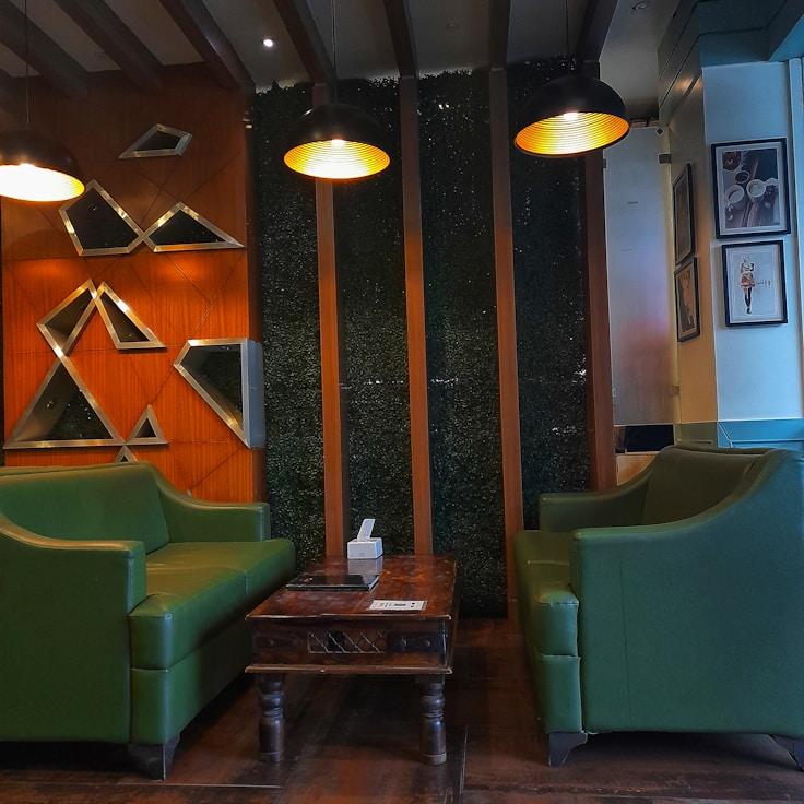 Parks and entertainment for families in Lisbon, Portugal